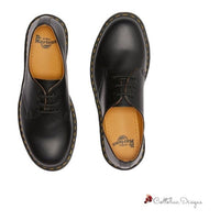 Black Leather Flat Shoe