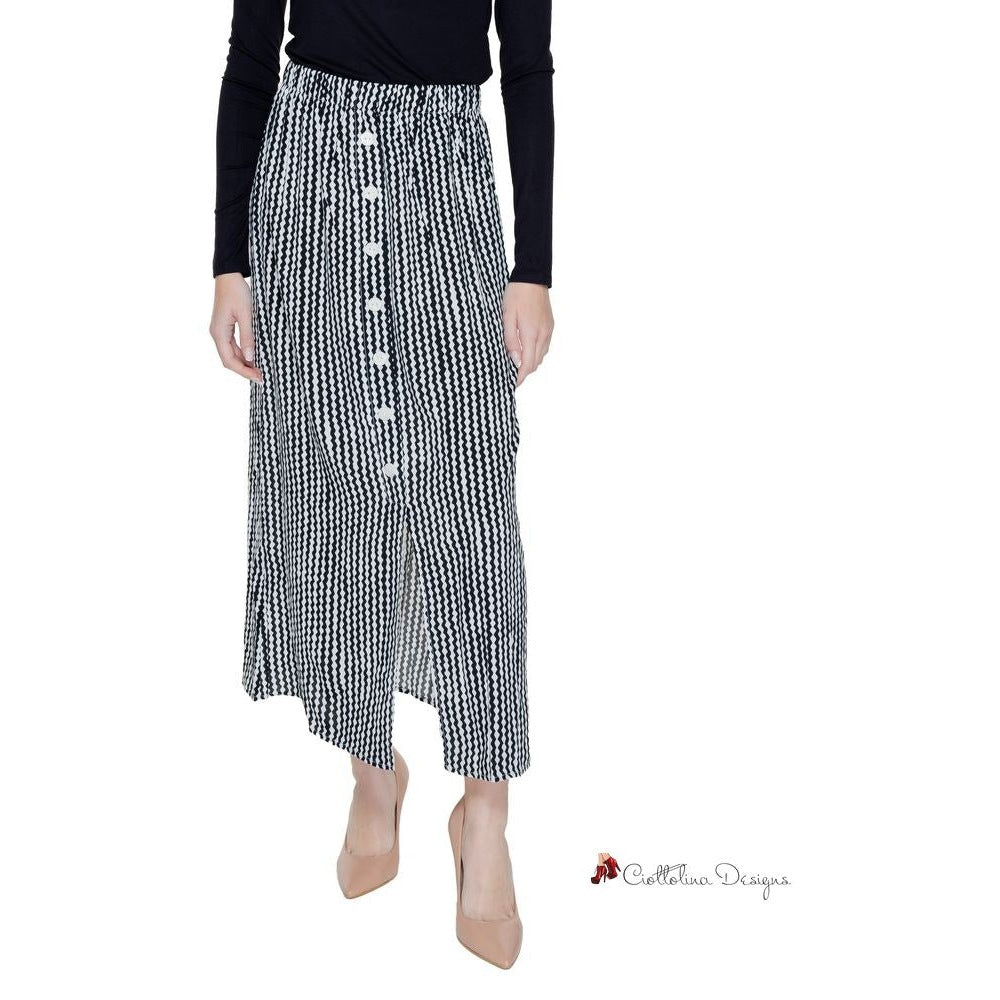 Black Viscose Skirt