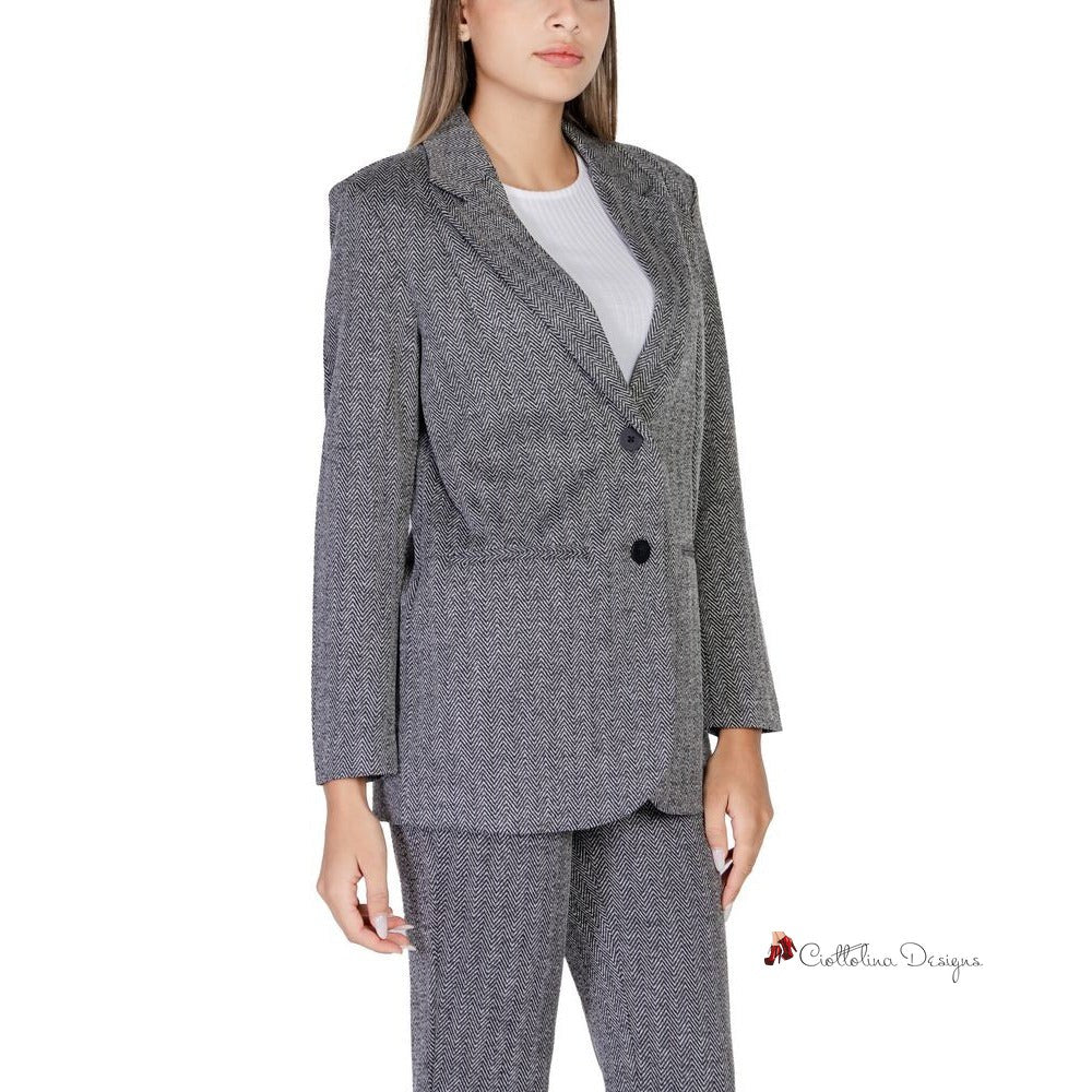 Black Polyester Suits & Blazer