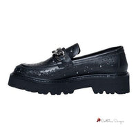 Black Leather Flat Shoe